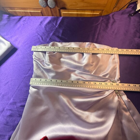 📌David's Bridal Strapless Side Drape & Brooch Satin Bridesmaid Prom Gown Scarf - Picture 10 of 16